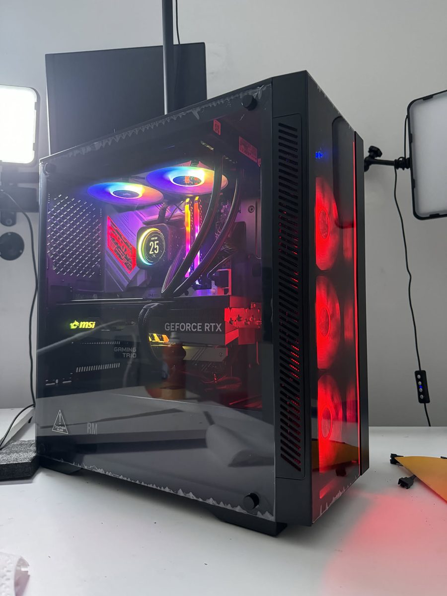 Build tour rouge MSI