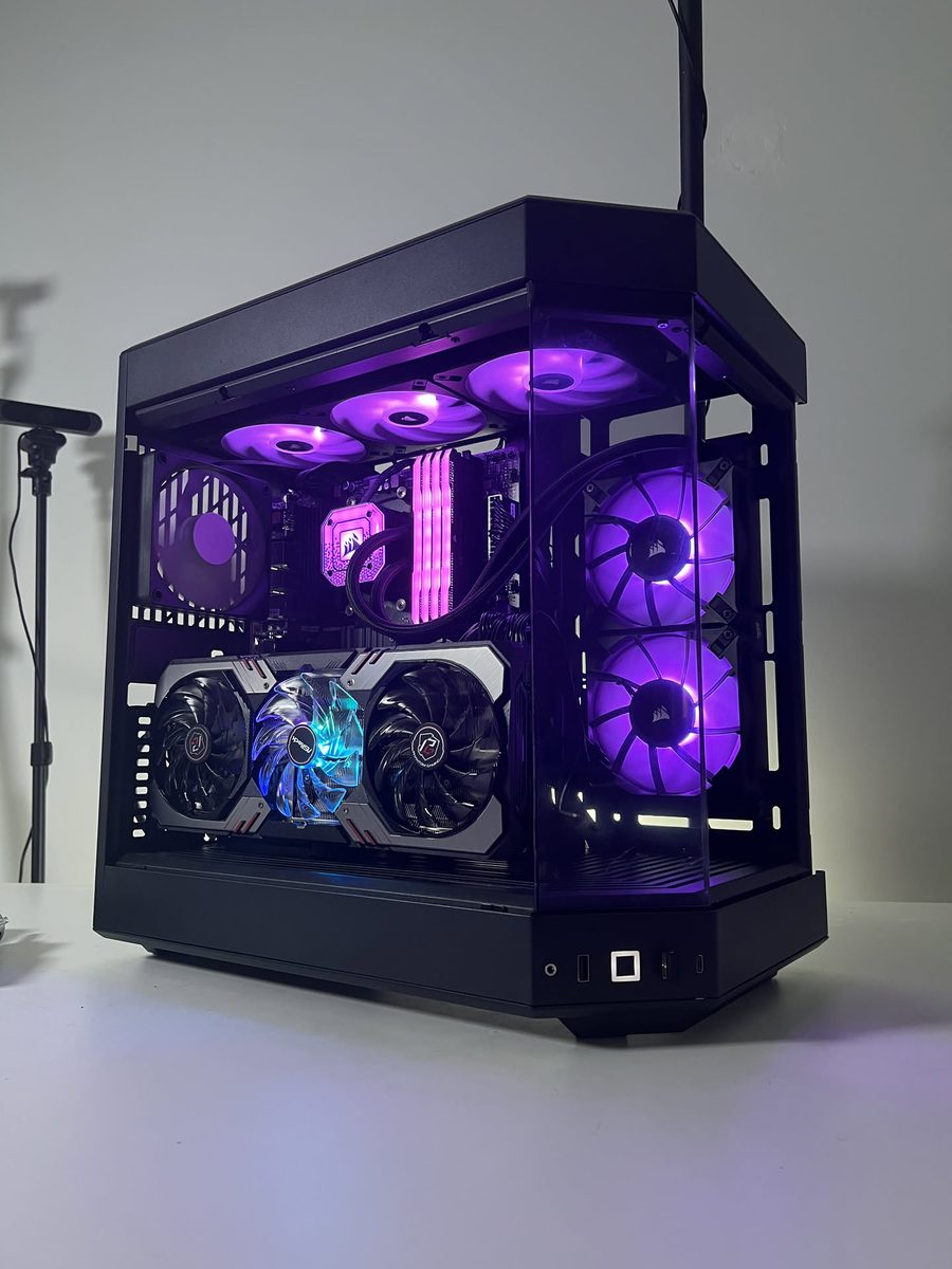 Build cube noir violet PowerColor