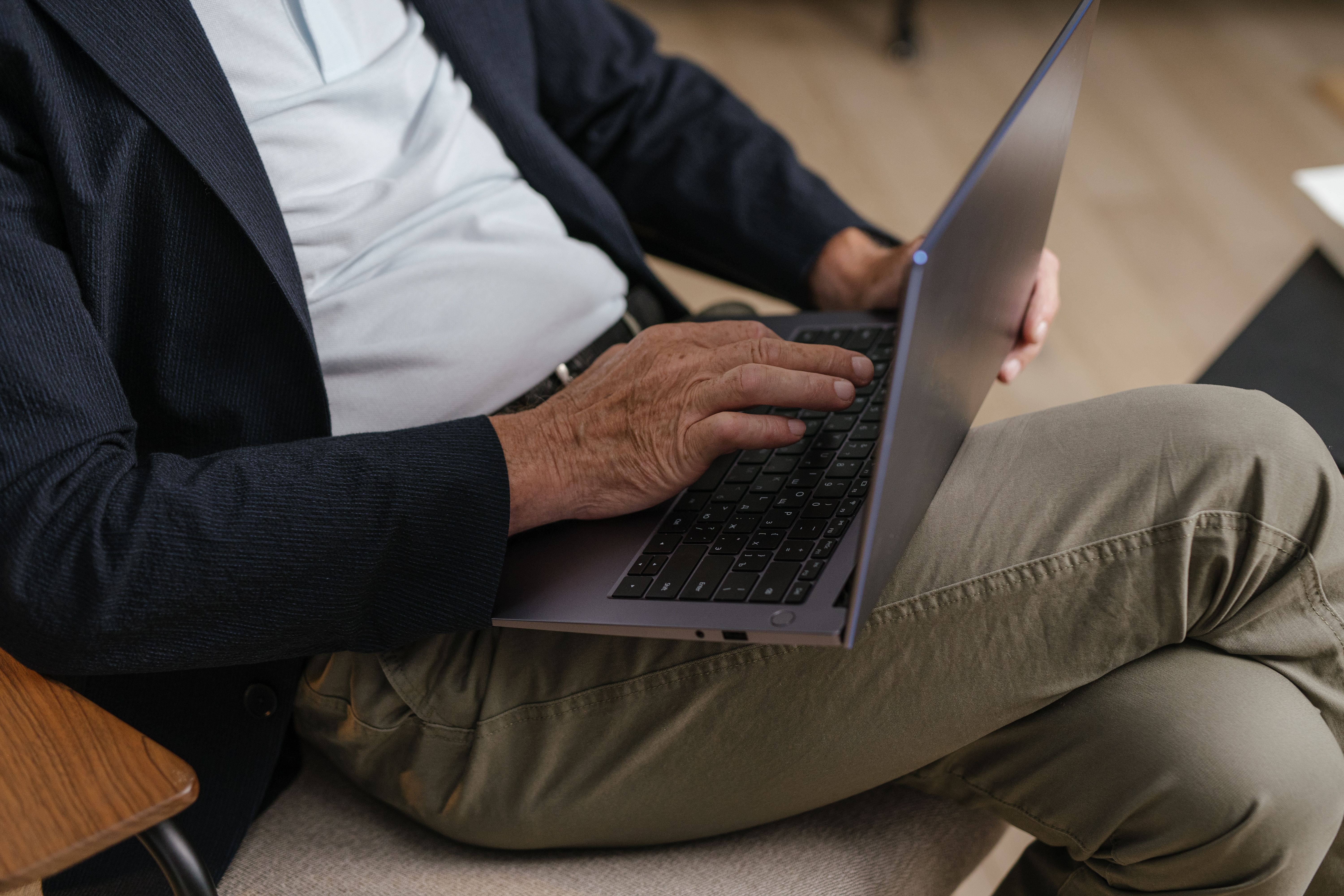 Client senior à domicile — service CDP Informatique
